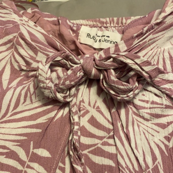 Two piece set - Picture 5 of 5